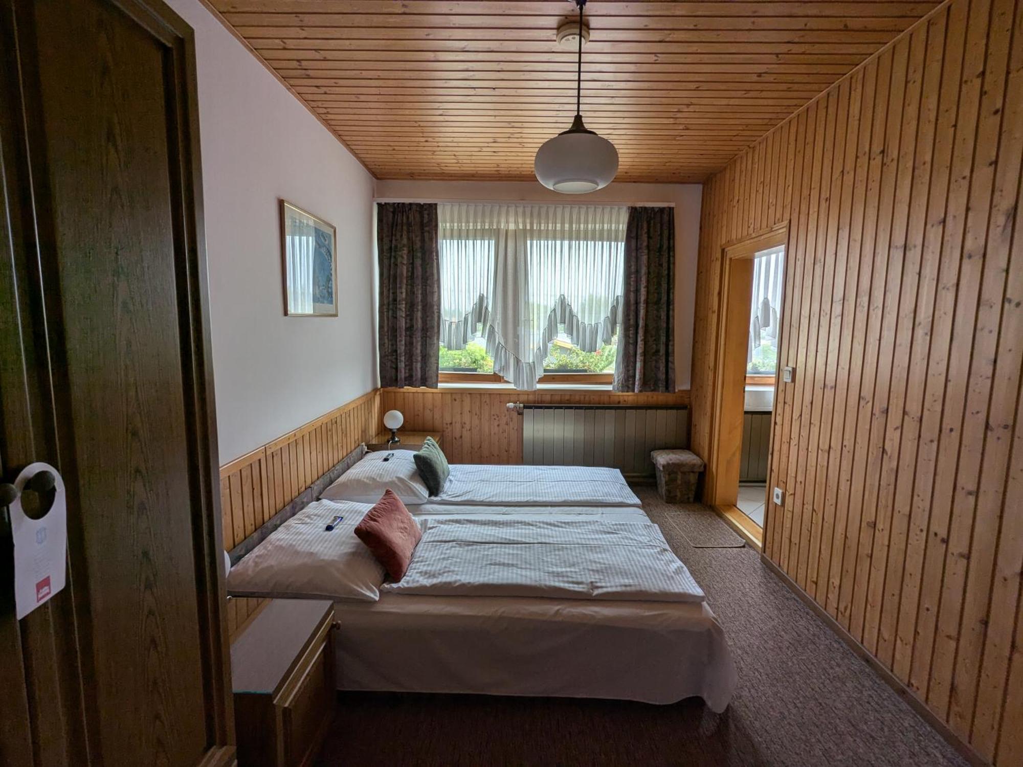 Bed and Breakfast Gruendner Vendeghaz Siófok Exteriér fotografie